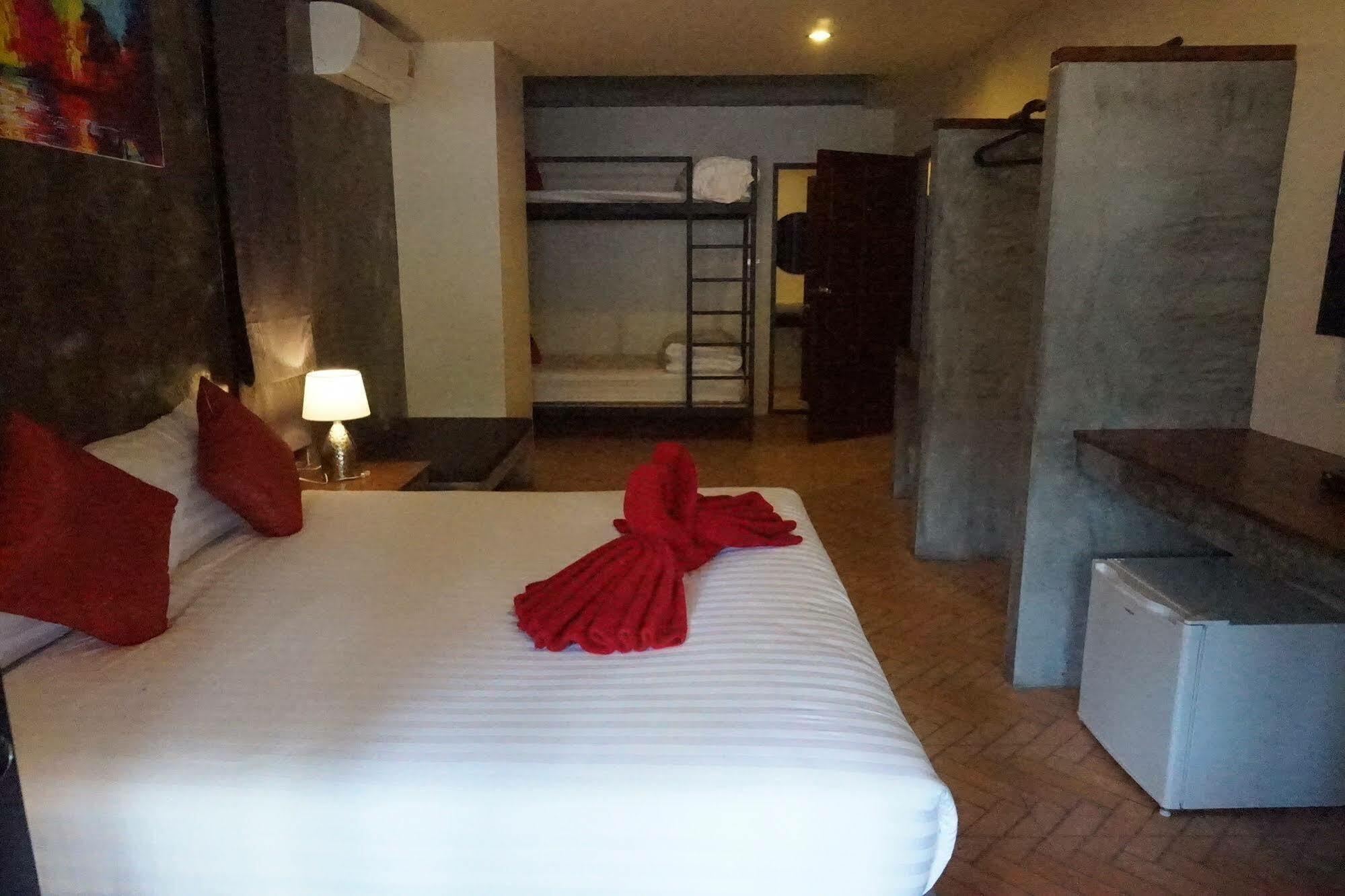 Oyo 75307 The Morning Minihouse Aonang 호텔 Ao Nang 외부 사진